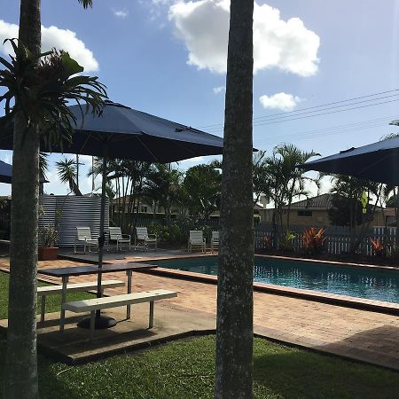 Cane Village Holiday Park バンダバーグ エクステリア 写真