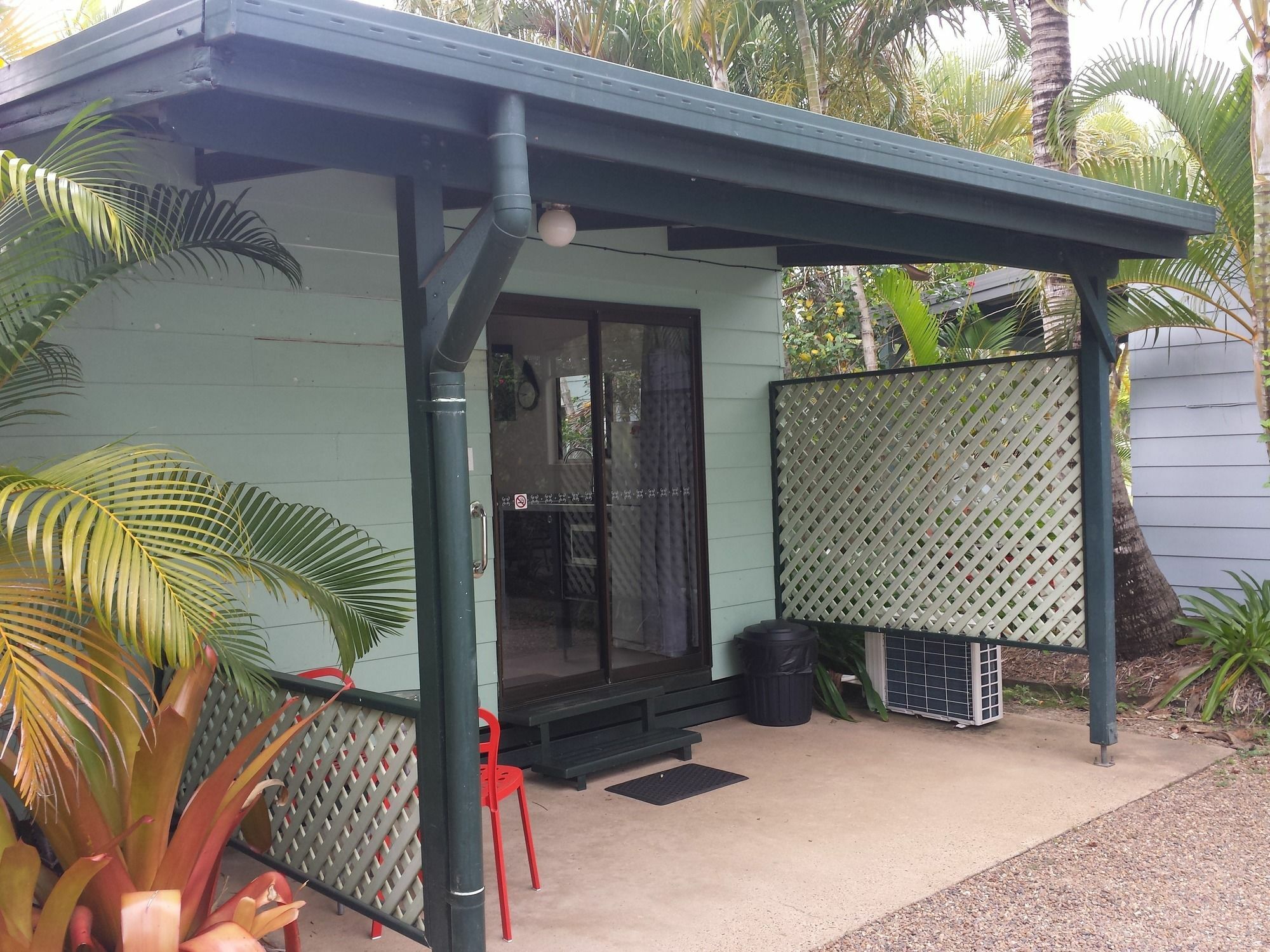 Cane Village Holiday Park バンダバーグ エクステリア 写真